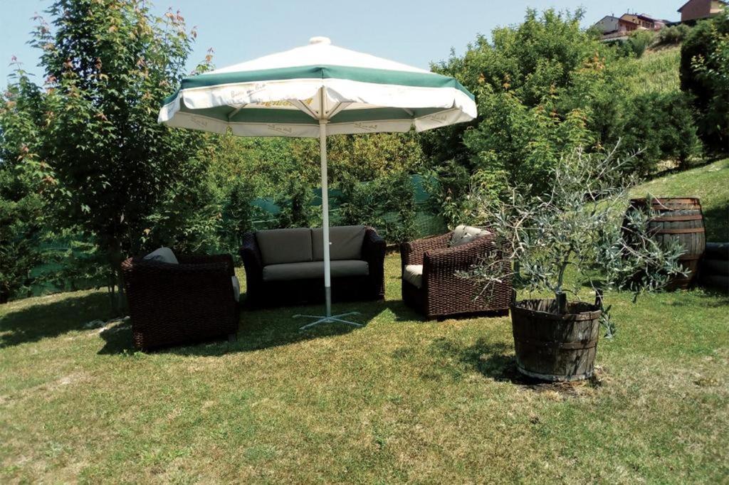 B&B La Dolce Vita Priocca Extérieur photo