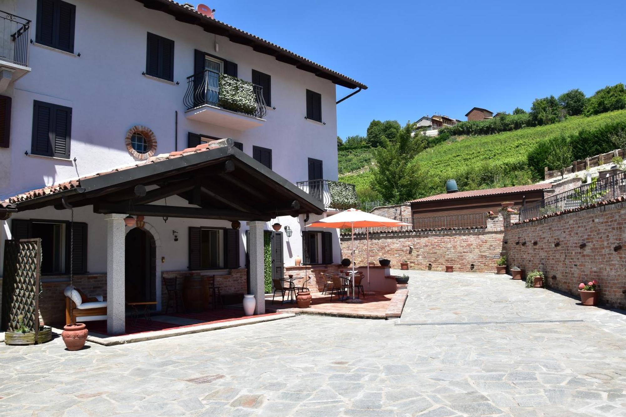 B&B La Dolce Vita Priocca Extérieur photo